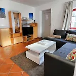 Bellevue-app-11 *